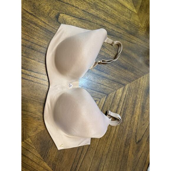 Victoria Secret Body Perfect Coverage Nude No Underwire Bra Sz 36D - Picture 1 of 7